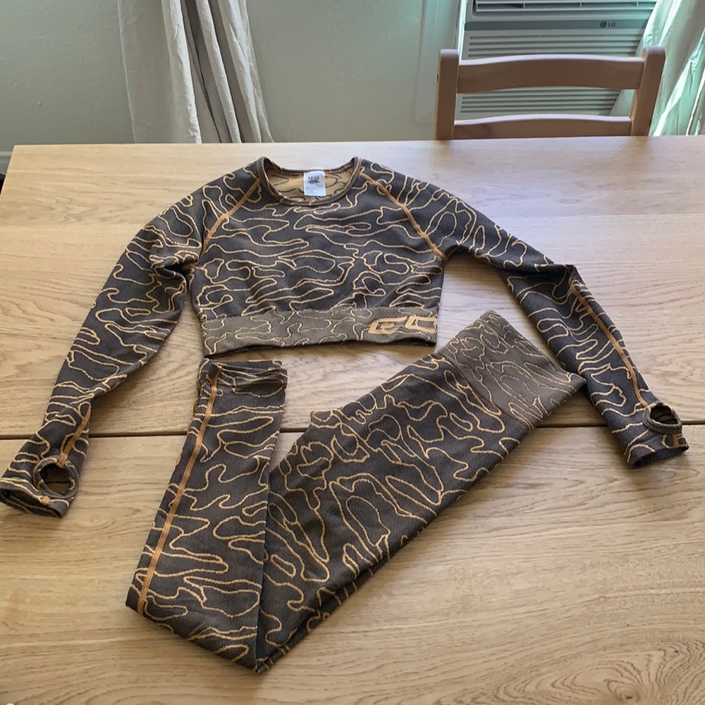 ECHT Work Out Set Matching Top & Leggings